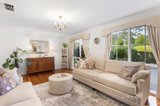 https://images.listonce.com.au/custom/160x/listings/19-buvelot-wynd-doncaster-east-vic-3109/021/01435021_img_04.jpg?IIdvYrbCMOQ
