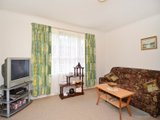 https://images.listonce.com.au/custom/160x/listings/19-buxton-road-herne-hill-vic-3218/472/01699472_img_03.jpg?0SIQ1DjP6Gc