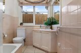 https://images.listonce.com.au/custom/160x/listings/19-carlyle-crescent-mont-albert-vic-3127/850/01818850_img_08.jpg?4Ji5kJ6OvL8