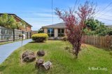 https://images.listonce.com.au/custom/160x/listings/19-chivers-avenue-glen-waverley-vic-3150/488/01739488_img_06.jpg?Sb-vicKFFuo