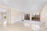 https://images.listonce.com.au/custom/160x/listings/19-cockatiel-place-diamond-creek-vic-3089/745/01832745_img_03.jpg?cLrK3584atQ