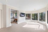 https://images.listonce.com.au/custom/160x/listings/19-cockatiel-place-diamond-creek-vic-3089/745/01832745_img_08.jpg?7l9WHA9R7CE