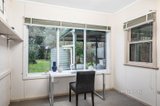 https://images.listonce.com.au/custom/160x/listings/19-crewe-road-hughesdale-vic-3166/580/01519580_img_10.jpg?tI0C9XlvWYM