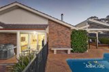https://images.listonce.com.au/custom/160x/listings/19-dandallo-drive-eltham-vic-3095/106/01824106_img_15.jpg?dYaojyMDqa8