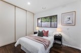 https://images.listonce.com.au/custom/160x/listings/19-darbyshire-road-mount-waverley-vic-3149/723/01422723_img_09.jpg?TqeWtEHTzxI