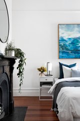 https://images.listonce.com.au/custom/160x/listings/19-davison-street-brunswick-vic-3056/134/01115134_img_12.jpg?F3jgo_WsGRY