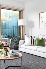 https://images.listonce.com.au/custom/160x/listings/19-davison-street-brunswick-vic-3056/134/01115134_img_21.jpg?r9_pmSxfWi4