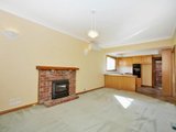 https://images.listonce.com.au/custom/160x/listings/19-delhi-street-bentleigh-vic-3204/938/01623938_img_07.jpg?yW9iSQUgXBY