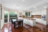 https://images.listonce.com.au/custom/160x/listings/19-dena-court-templestowe-vic-3106/533/01164533_img_03.jpg?NJVNNn6fgDk