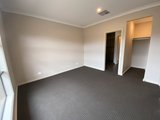 https://images.listonce.com.au/custom/160x/listings/19-devereux-way-charlemont-vic-3217/274/01718274_img_10.jpg?7MXS9Zl4IqE