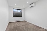 https://images.listonce.com.au/custom/160x/listings/19-earl-street-kew-vic-3101/290/01879290_img_09.jpg?hhQ_G2RY_x4