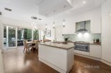 https://images.listonce.com.au/custom/160x/listings/19-edgecombe-street-kew-vic-3101/287/01184287_img_08.jpg?RskO_HHvuzQ