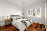 https://images.listonce.com.au/custom/160x/listings/19-elaroo-avenue-camberwell-vic-3124/221/01748221_img_09.jpg?4NAK10t1SR0