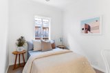 https://images.listonce.com.au/custom/160x/listings/19-emmaline-street-northcote-vic-3070/012/01539012_img_12.jpg?Jy-FOgeNUu4