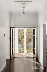 https://images.listonce.com.au/custom/160x/listings/19-fairy-street-ivanhoe-vic-3079/784/01931784_img_03.jpg?iqfuB_4l4aE