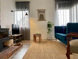 https://images.listonce.com.au/custom/160x/listings/19-falls-road-trentham-vic-3458/476/01984476_img_06.jpg?NvE7A27uGGw