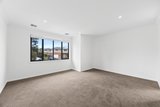 https://images.listonce.com.au/custom/160x/listings/19-farleigh-avenue-burwood-vic-3125/373/01838373_img_02.jpg?dewXZRFcYfE