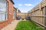 https://images.listonce.com.au/custom/160x/listings/19-fleurieu-circuit-armstrong-creek-vic-3217/171/01932171_img_08.jpg?-UUwmCEEcOc