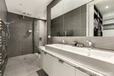 https://images.listonce.com.au/custom/160x/listings/19-foam-street-elwood-vic-3184/759/01794759_img_16.jpg?i6Wig_Qcen4