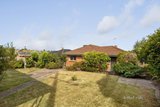https://images.listonce.com.au/custom/160x/listings/19-furneaux-grove-bulleen-vic-3105/003/01735003_img_04.jpg?KwQNS7M_9f8