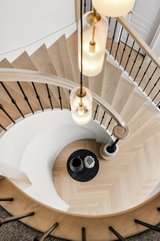 https://images.listonce.com.au/custom/160x/listings/19-galahad-crescent-glen-waverley-vic-3150/249/01811249_img_11.jpg?9lX8HmyAR5A