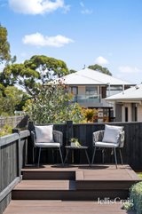 https://images.listonce.com.au/custom/160x/listings/19-gallivan-circuit-lilydale-vic-3140/300/01862300_img_23.jpg?QXyUcltzEZY