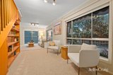 https://images.listonce.com.au/custom/160x/listings/19-gareth-drive-burwood-east-vic-3151/396/01811396_img_04.jpg?1AUQxehN6_Q