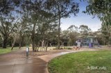 https://images.listonce.com.au/custom/160x/listings/19-gareth-drive-burwood-east-vic-3151/396/01811396_img_12.jpg?J06rRhQMmF4