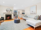 https://images.listonce.com.au/custom/160x/listings/19-gary-court-croydon-vic-3136/639/01769639_img_02.jpg?UUAyWbEftFA