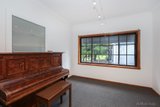 https://images.listonce.com.au/custom/160x/listings/19-gloucester-street-reservoir-vic-3073/348/01644348_img_05.jpg?Ii1CtX4fCBs