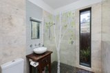 https://images.listonce.com.au/custom/160x/listings/19-gloucester-street-reservoir-vic-3073/348/01644348_img_06.jpg?9MmmGJduINc