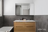 https://images.listonce.com.au/custom/160x/listings/19-gordon-street-newport-vic-3015/259/01978259_img_12.jpg?jx-T9eqer4M