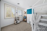 https://images.listonce.com.au/custom/160x/listings/19-gordon-street-newport-vic-3015/259/01978259_img_13.jpg?SFxosKLw_8E