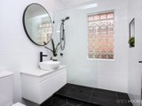 https://images.listonce.com.au/custom/160x/listings/19-graham-street-newport-vic-3015/786/01203786_img_07.jpg?dzmSqtbTo_g