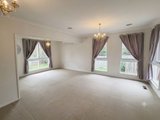 https://images.listonce.com.au/custom/160x/listings/19-grover-road-doncaster-vic-3108/722/01922722_img_09.jpg?-vcNP6qHOCY