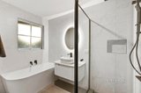 https://images.listonce.com.au/custom/160x/listings/19-guinevere-parade-glen-waverley-vic-3150/310/01607310_img_12.jpg?lI2otaCxVPI