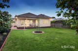 https://images.listonce.com.au/custom/160x/listings/19-hall-street-mckinnon-vic-3204/341/01815341_img_13.jpg?3eglPGkcH4w