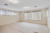 https://images.listonce.com.au/custom/160x/listings/19-hastings-street-mckinnon-vic-3204/948/01511948_img_04.jpg?ji02OUG7Gdo