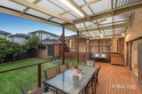 https://images.listonce.com.au/custom/160x/listings/19-hayfield-road-mount-waverley-vic-3149/202/01808202_img_12.jpg?1A4rBk_Y4wc