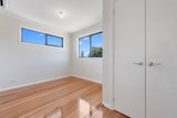 https://images.listonce.com.au/custom/160x/listings/19-headingley-road-mount-waverley-vic-149/669/01974669_img_15.jpg?1mctGT24j4I