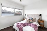https://images.listonce.com.au/custom/160x/listings/19-heritage-court-macleod-vic-3085/700/01040700_img_18.jpg?qCWtSv7LR3Q