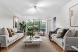 https://images.listonce.com.au/custom/160x/listings/19-hexham-street-warranwood-vic-3134/504/01320504_img_10.jpg?5Gbzr8T-NbU