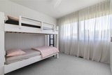https://images.listonce.com.au/custom/160x/listings/19-hiskens-street-sorrento-vic-3943/390/01972390_img_17.jpg?AMCoK7EqKSc