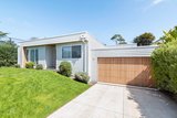https://images.listonce.com.au/custom/160x/listings/19-hiskens-street-sorrento-vic-3943/390/01972390_img_18.jpg?lehDhOECO9M