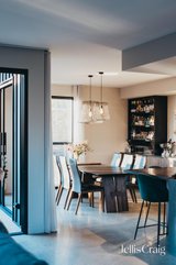 https://images.listonce.com.au/custom/160x/listings/19-hurst-drive-new-gisborne-vic-3438/923/01811923_img_11.jpg?xvApVKl7jz4