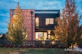 https://images.listonce.com.au/custom/160x/listings/19-hurst-drive-new-gisborne-vic-3438/923/01811923_img_22.jpg?rP3EjvJdaPo