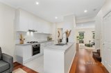 https://images.listonce.com.au/custom/160x/listings/19-illowra-walk-blackburn-south-vic-3130/326/01197326_img_03.jpg?WuboBUmesOw