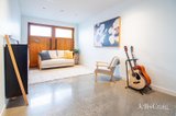 https://images.listonce.com.au/custom/160x/listings/19-james-avenue-kew-vic-3101/562/01796562_img_04.jpg?GtEhu5jpe_E