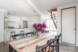 https://images.listonce.com.au/custom/160x/listings/19-james-avenue-kew-vic-3101/562/01796562_img_05.jpg?Vj2AEUH6ylw