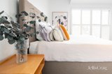 https://images.listonce.com.au/custom/160x/listings/19-james-avenue-kew-vic-3101/562/01796562_img_09.jpg?1k1-1lLkEog